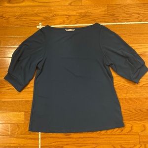 Turquoise mid bicep tee in draft poly material